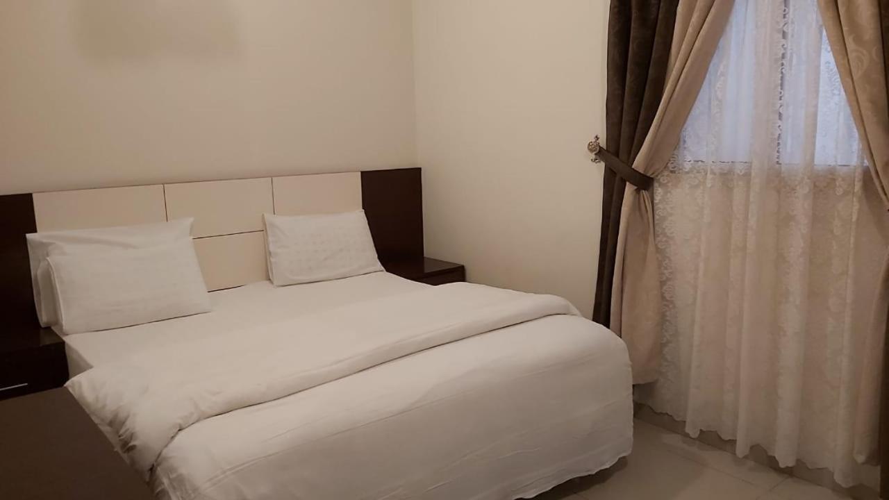 Loaloat Al Bahar Hotel Khobar Bagian luar foto